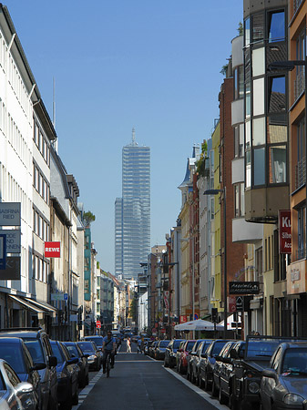 Blick vom Friesenwall auf Kölnturm