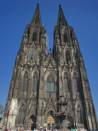 Foto Westfassade des Kölner Doms - Köln