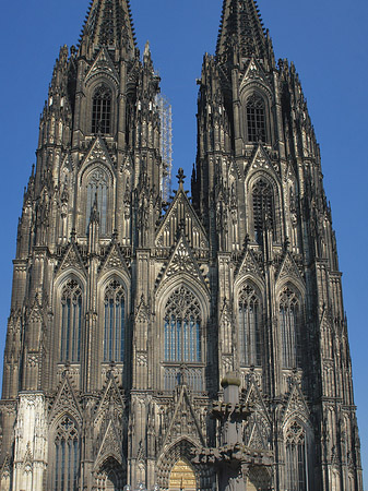 Westfassade des Kölner Doms Foto 