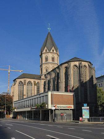 Fotos St Andreas mit Komödienstraße | Köln