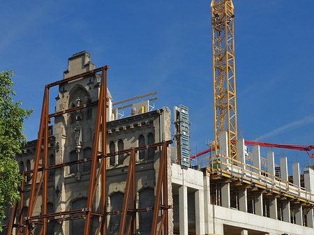 Baustelle auf der Kreuzung Komödienstraße Tunisstraße Foto 