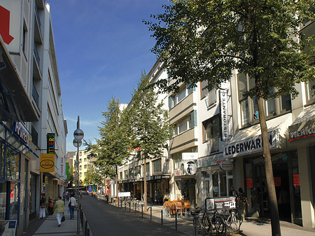 Fotos Laeden auf der Breiten Straße | Köln