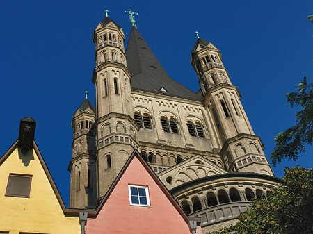 Groß St Martin hinter Fischmarkt Foto 