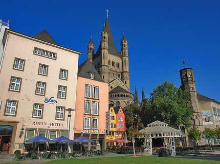 Foto Groß St Martin hinter Fischmarkt