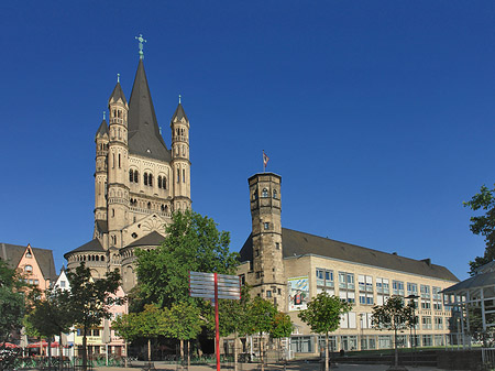 Schild vor Groß St.Martin