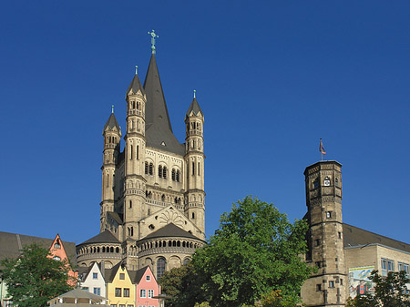 Fotos Stapelhaus vor Groß St.Martin | Köln