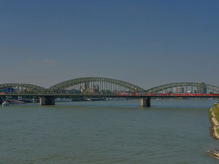 Hohenzollernbrücke Foto 