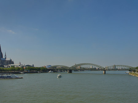 Hohenzollernbrücke am Kölner Dom