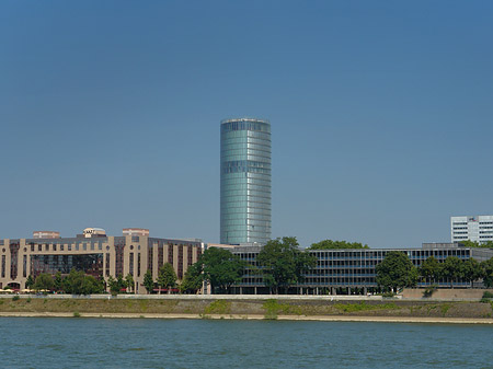 Fotos Triangelturm auf dem Kennedyufer