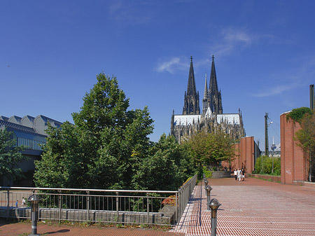 Weg zum Kölner Dom