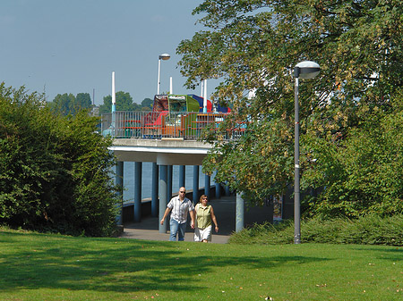 Foto Terrasse am Rheinpark - Köln