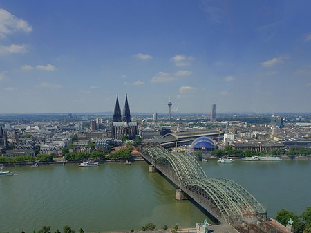 Fotos Hohenzollernbrücke und Kölner Dom | Köln