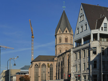 St Andreas mit Häusern Foto 