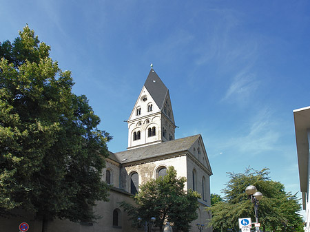 Westturm der St Aposteln Foto 